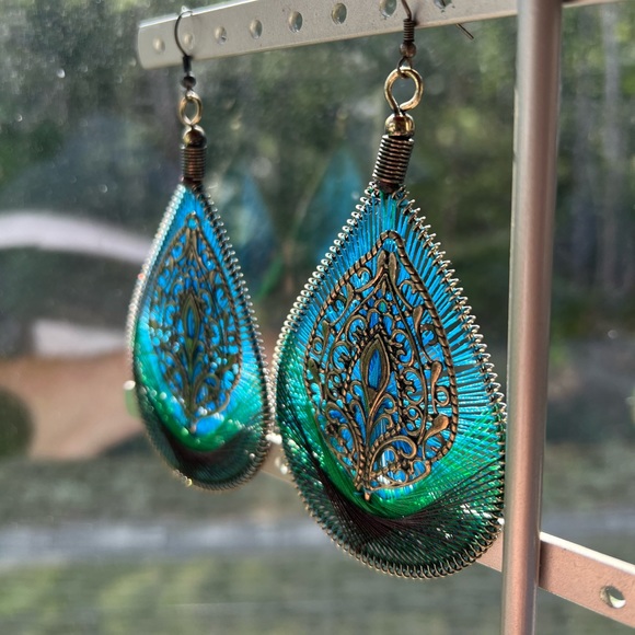 MI AMORE Peacock Dangle-Earrings Colorful & Silver-Tone Colored - Picture 8 of 9